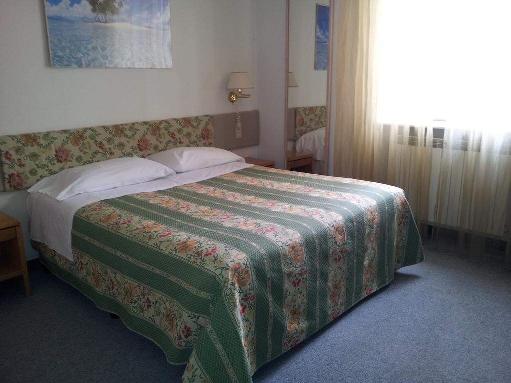 Hotel Post Bergamo Rum bild